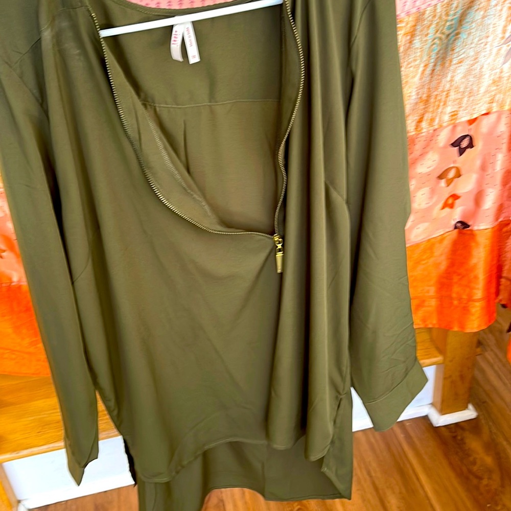 True Destiny 3x flowy navy green cover up